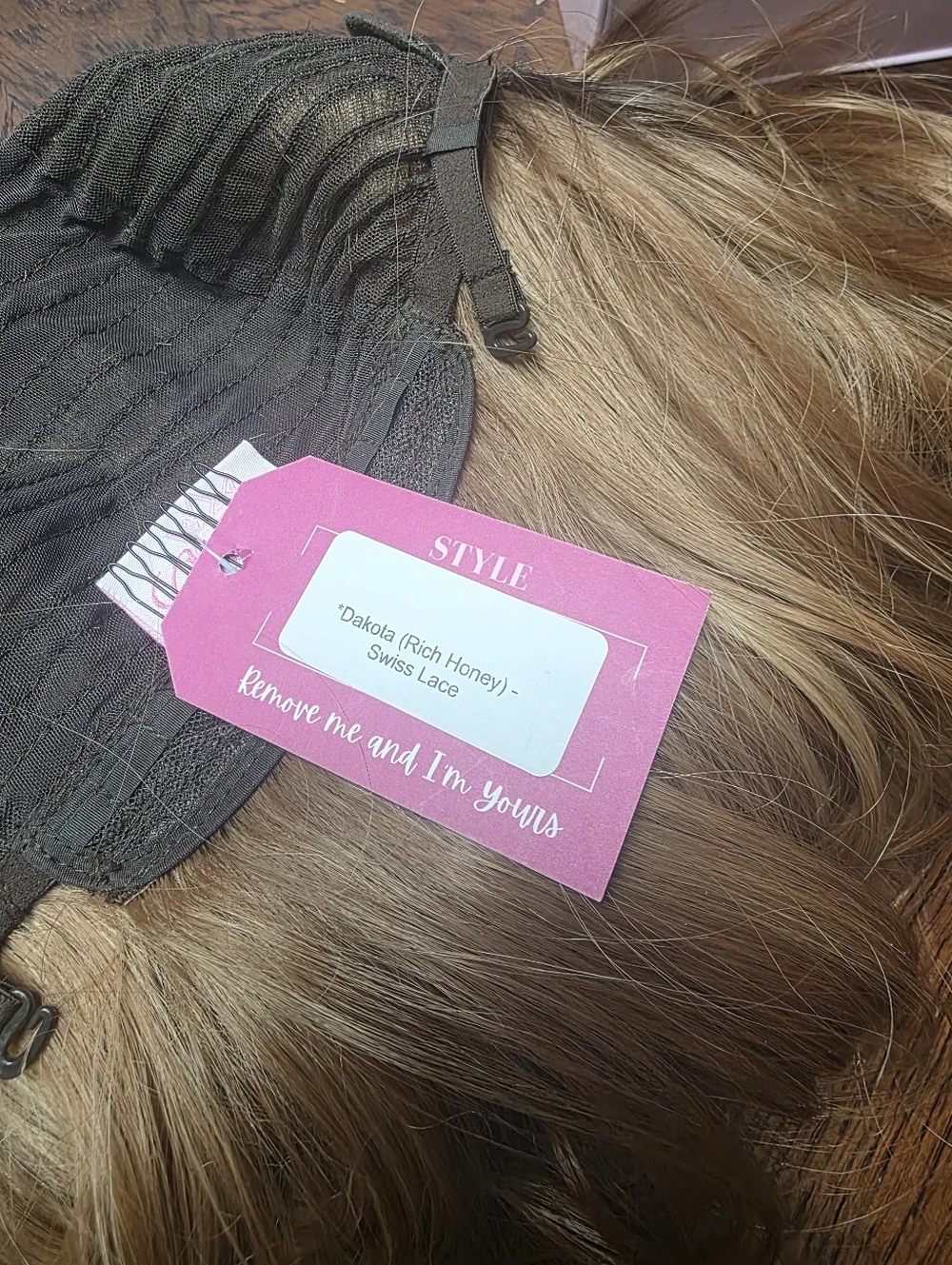 Chelsey Smith Dakota Rich Honey Swiss Lace NWT + CSC winged liner stamp. - Picture 9 of 12